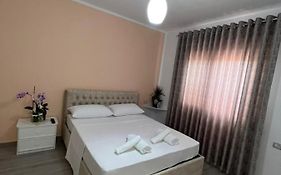 Fiori Rooms